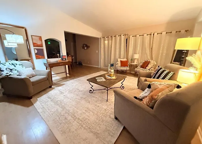 Near Sedona 8br Group Retreat Holiday home *